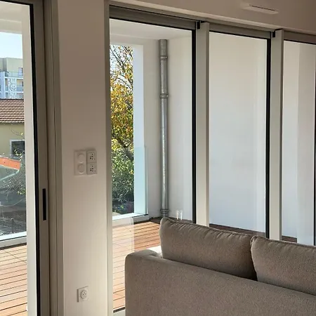 Avec Terrasse - Proche Et Centre *