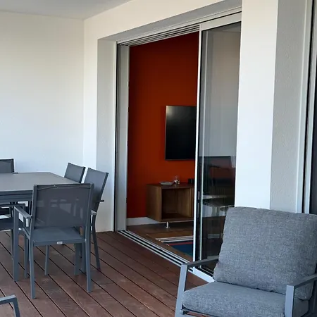 Апартаменты Avec Terrasse - Proche Et Centre *